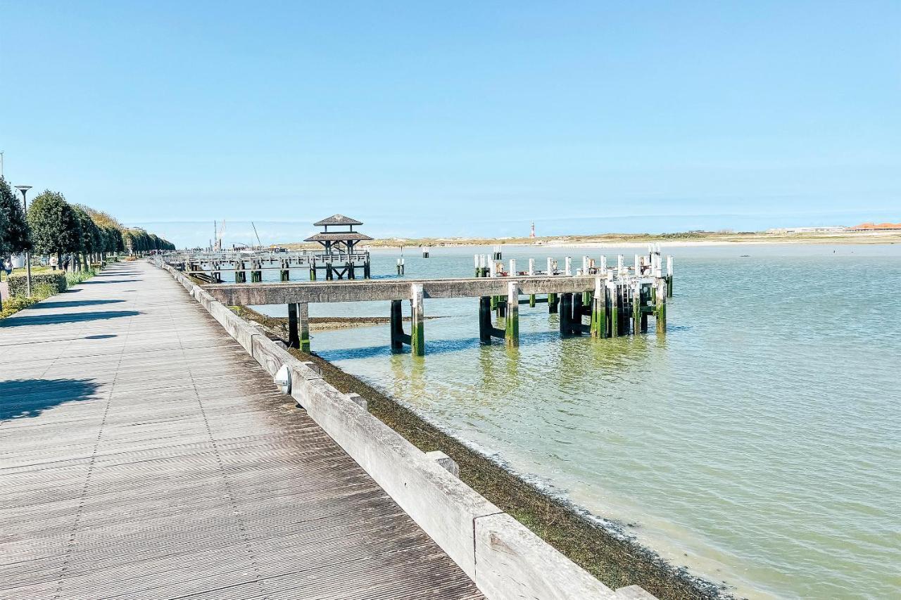 Holiday Suites Nieuwpoort Exterior photo
